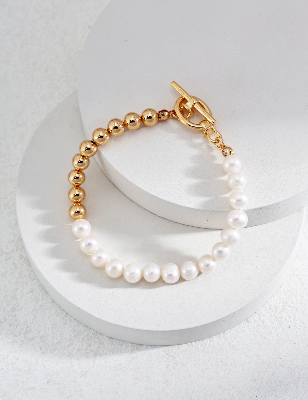 GOLD BEADS FRESHWATER PEARL BRACELET