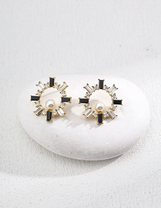 SUMMER SHELL PEARL STUD EARRING