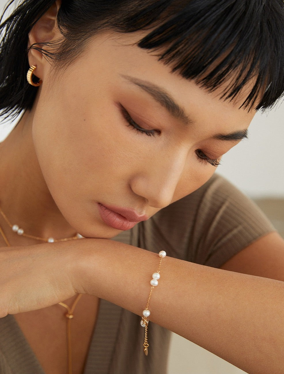 STELLAR SILVER PEARL BRACELET