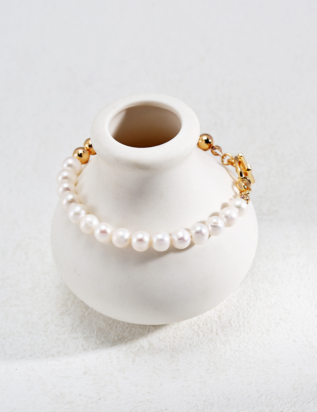 GOLD BEADS FRESHWATER PEARL BRACELET