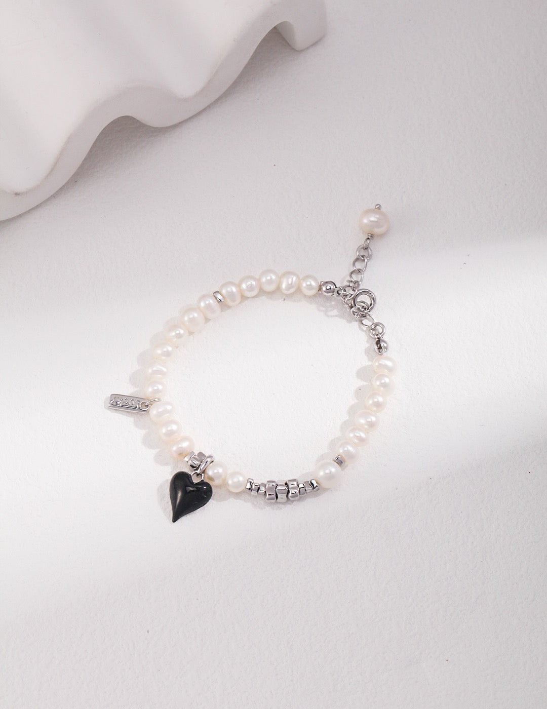 ETERNAL HEART PEARL BRACELET