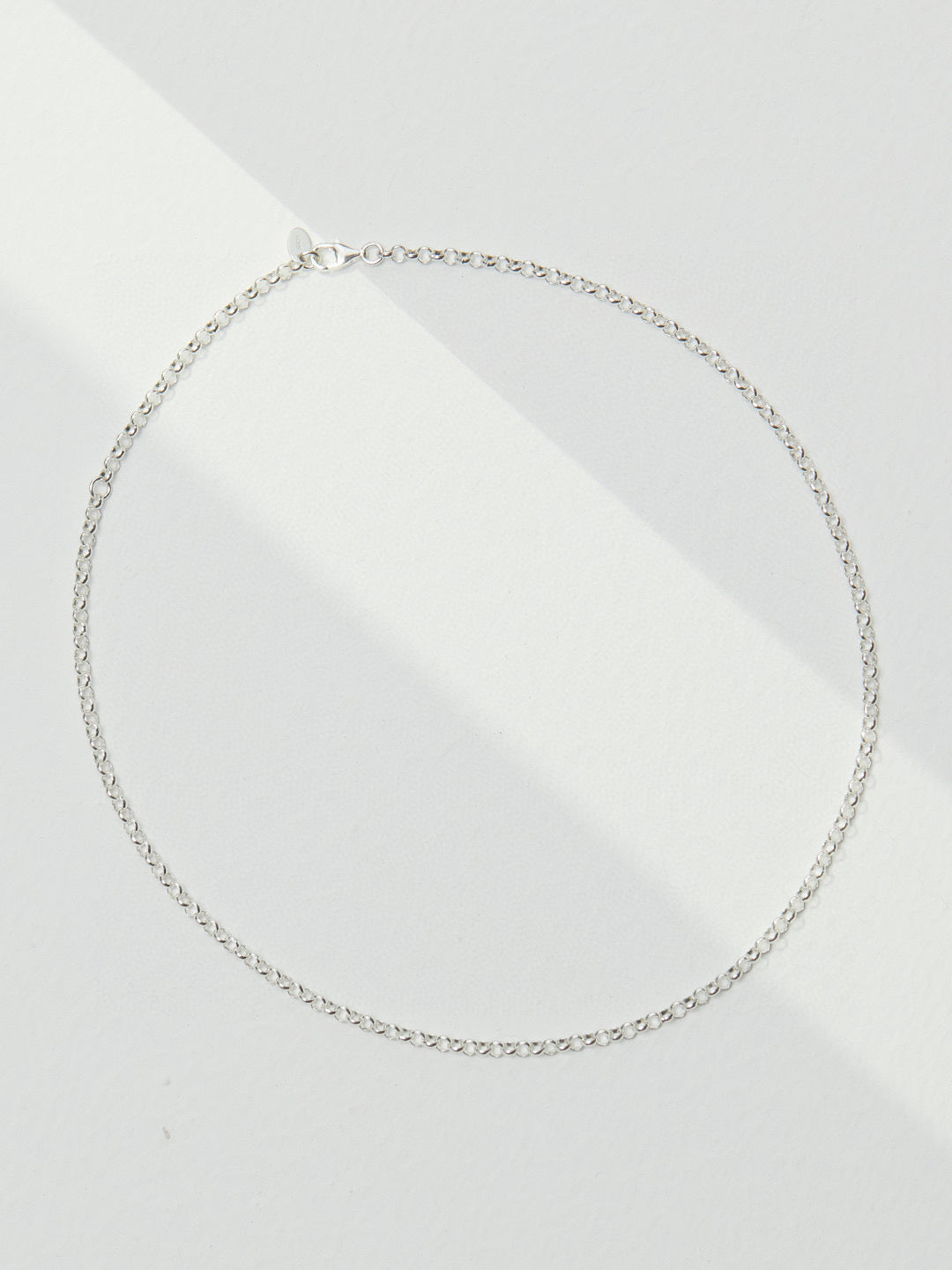 LAVA | SIMPLE SILVER NECKLACE